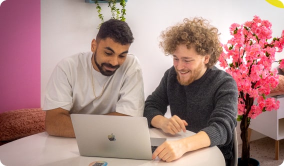 Clément (à gauche) et Théo (à droite), les deux fondateurs de ZENZER